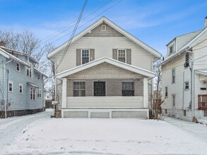 904 Columbia Ave in Akron, OH - Building Photo - Building Photo