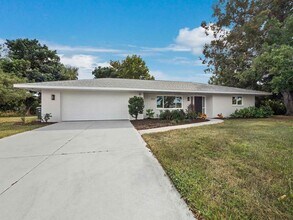 3142 Rose St in Sarasota, FL - Building Photo - Building Photo