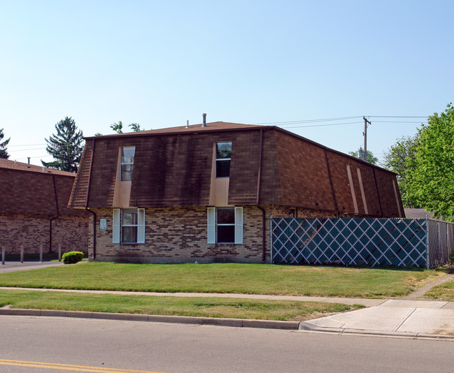 208-214 E Main St in Fairborn, OH - Building Photo - Building Photo