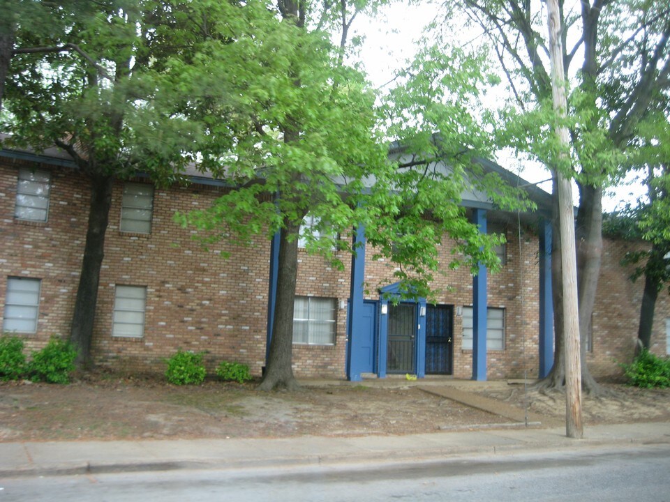 Timber Pines Apartments in Memphis, TN - Foto de edificio