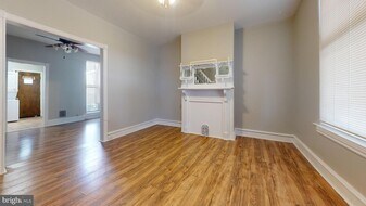 44 N Yewdall St in Philadelphia, PA - Building Photo