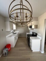 16974 Cristina Ct in Clinton Township, MI - Building Photo