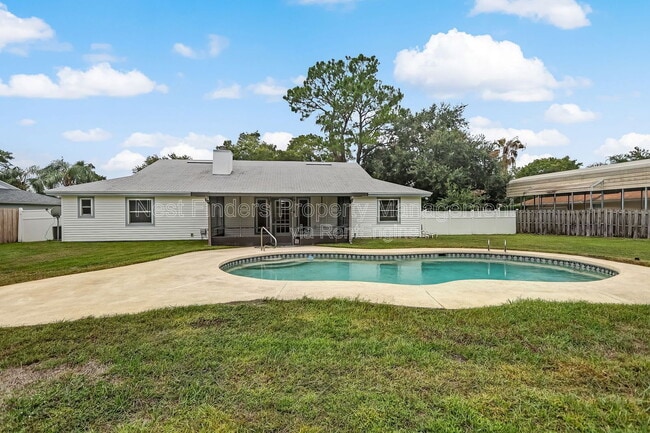 property at 10855 Mandarin Station Dr W