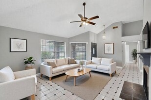 1634 Sunswept Terrace in Lewisville, TX - Building Photo