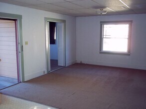 3235 Myers St in Oroville, CA - Building Photo - Building Photo