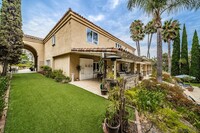 459 Flores De Oro in Rancho Santa Fe, CA - Foto de edificio - Building Photo