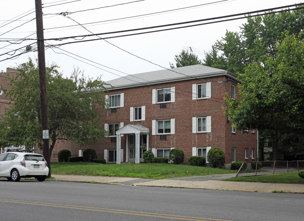 1003 Walnut St in Arlington, MA - Foto de edificio