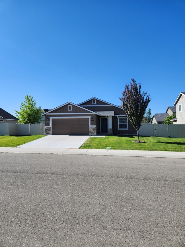 property at 843 Bighorn Dr