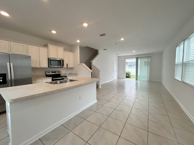 480 Running Woods St in Orange Park, FL - Building Photo - Building Photo