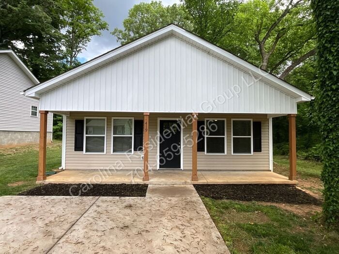 419 S Green St in Statesville, NC - Building Photo