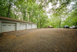 2545 Hightower Rd in Ball Ground, GA - Foto de edificio - Building Photo