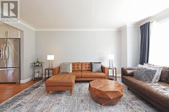 86 Midland Ave in Toronto, ON - Building Photo - Building Photo