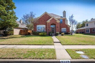 4716 Bear Run Dr in Plano, TX - Building Photo - Building Photo