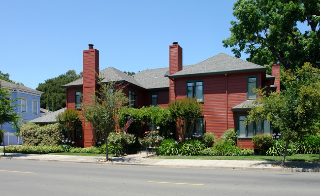 Villa De Adobe in Napa, CA - Foto de edificio - Building Photo