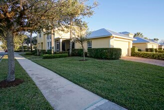 10751 SW West Park Ave in Port St. Lucie, FL - Building Photo - Building Photo