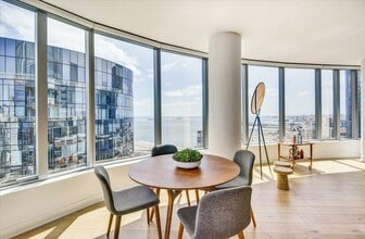 201 Folsom St in San Francisco, CA - Building Photo - Building Photo