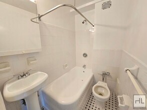 Studio Apartment in West Village | 8th Flo in New York, NY - Building Photo - Building Photo