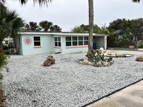 134 Roberta Rd in Ormond Beach, FL - Building Photo - Building Photo