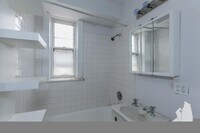 3618 N Marshfield Ave, Unit 1B - 4