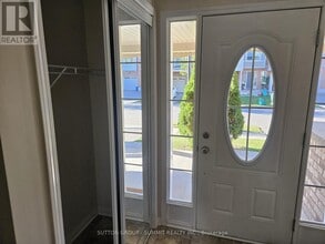 240 Septimus Heights in Milton, ON - Building Photo - Building Photo