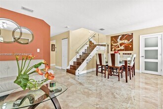 16453 SW 97th St in Miami, FL - Building Photo - Building Photo