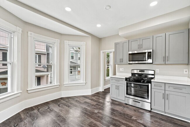 223 13th St in Pittsburgh, PA - Building Photo - Building Photo