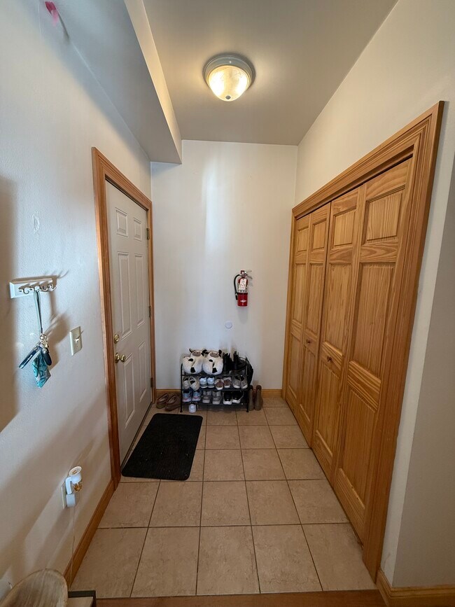 624 Water St in Eau Claire, WI - Foto de edificio - Building Photo