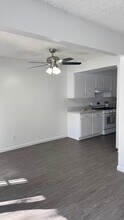 La Corona Apartments in Downey, CA - Building Photo - Building Photo