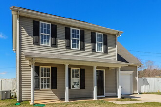 4009 Ranchview Ln in Charlotte, NC - Foto de edificio - Building Photo
