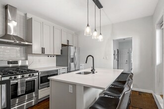 70 Lexington St, Unit #1 in Boston, MA - Building Photo - Building Photo