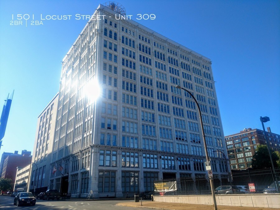 1501 Locust St-Unit -Unit 309 in St. Louis, MO - Building Photo