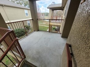 36137 Lake Chase Blvd in Zephyrhills, FL - Building Photo - Building Photo