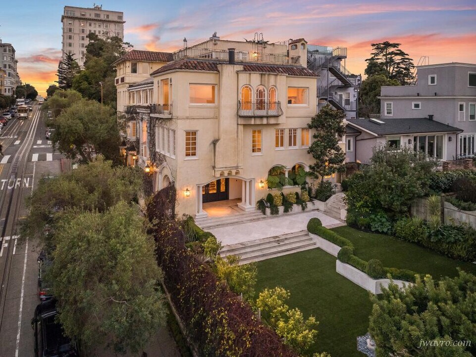 2323 Hyde St in San Francisco, CA - Building Photo
