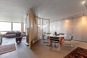 2400 N Lakeview Ave in Chicago, IL - Foto de edificio - Building Photo