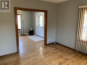 950 Grand Marais Rd W in Windsor, ON - Building Photo - Building Photo