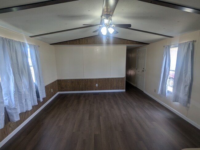 607 Tater Peeler Rd in Lebanon, TN - Building Photo - Building Photo