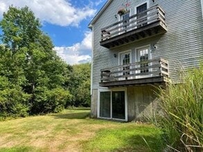 113 Canton St in Easton, MA - Building Photo - Building Photo