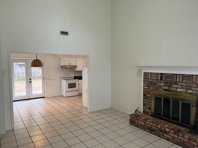 623 Lloyd St in Fort Walton Beach, FL - Building Photo