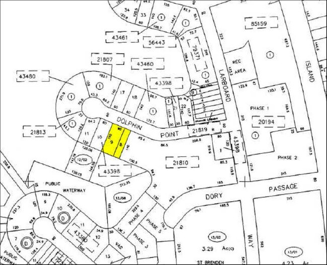 223 Dolphin Pt in Clearwater, FL - Foto de edificio - Building Photo