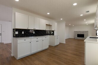 12008 Golden Gate Ave NE in Albuquerque, NM - Building Photo - Building Photo