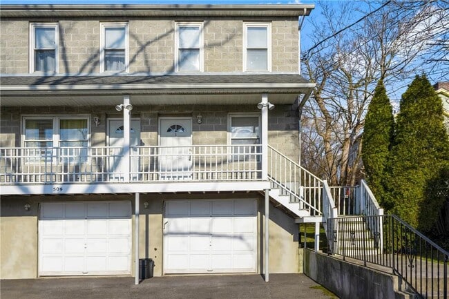 509 Grade St in Mamaroneck, NY - Building Photo - Building Photo