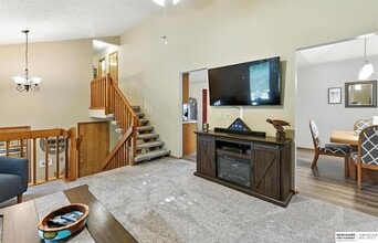 1516 N 144th Avenue Cir in Omaha, NE - Foto de edificio - Building Photo