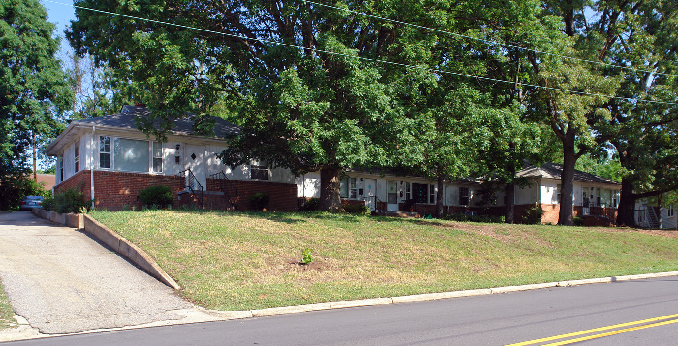 615 Daniels St in Raleigh, NC - Building Photo