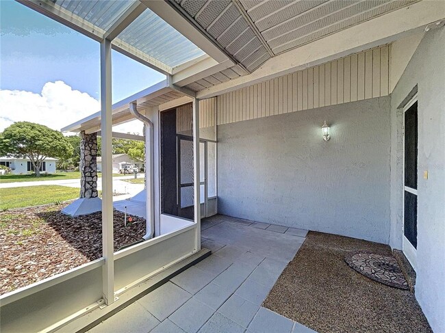 4181 Glade Rd in Spring Hill, FL - Building Photo - Building Photo