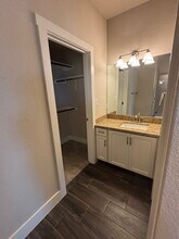 100 Strawberry Flds in Poteet, TX - Building Photo - Building Photo