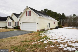 2000 S Old Mill Dr in Pocomoke City, MD - Building Photo - Building Photo