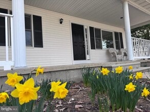 2006 Stevens Dr in Chester, MD - Building Photo - Building Photo