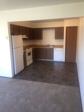 220 Valley Road in Fond du Lac, WI - Building Photo - Building Photo
