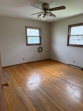 7111 W Brentwood Ave in Milwaukee, WI - Building Photo - Building Photo