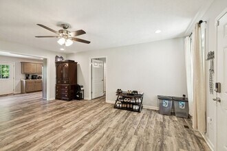 372 Summitville Rd in Manchester, TN - Building Photo - Building Photo